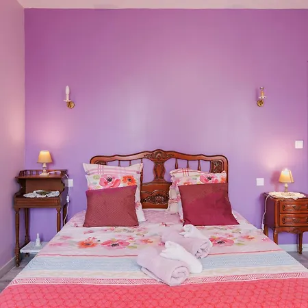 Holiday home Chateau Vieux Mougnac St-emilion *